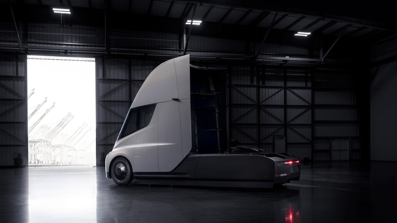 Illustration for article titled The Tesla Semi Truck Will Go 0-60 In 5 Seconds With A Claimed 500-Mile Range